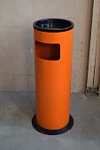 Урна для мусора мусорка переносная высокая оранжевый